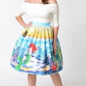 Unique vintage brand, mermaid print skirt